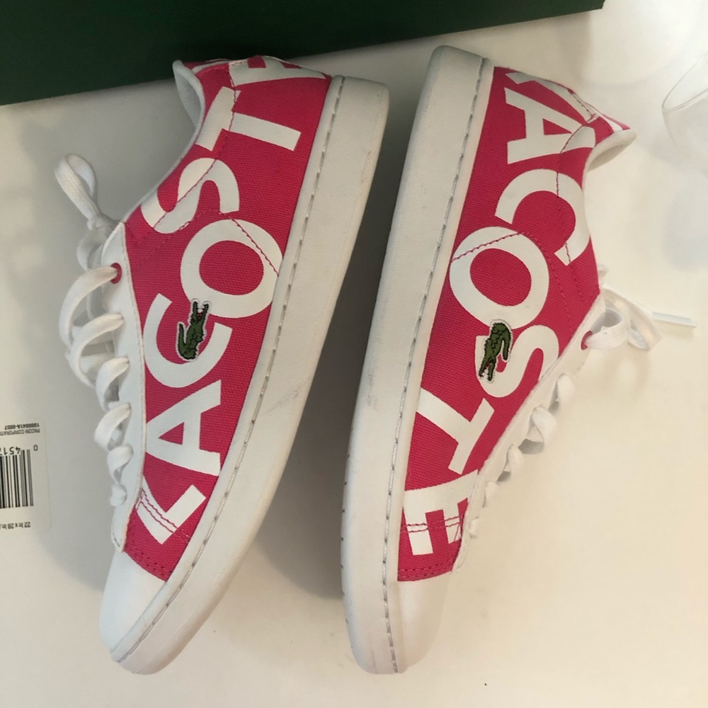 Host pick 🙀Lacoste sneaker🙀